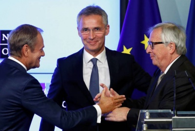 Διακήρυξη για ενίσχυση της συνεργασίας τους υπέγραψαν ΕΕ και ΝΑΤΟ