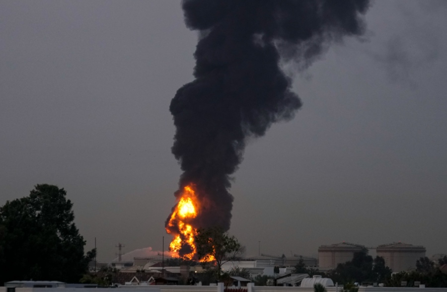 Νetanyahu: Πλήττουμε τα έσοδά και την παραγωγή όπλων του Ιράν χτυπώντας τις πετροχημικές βιομηχανίες - Εκτός το 70% της παραγωγής χάλυβα