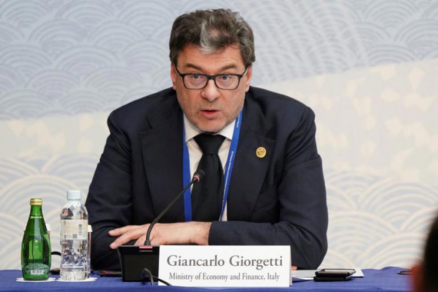 Ιταλία: Άτακτη υποχώρηση για τον έκτακτο φόρο 40% στα τραπεζικά κέρδη  - Δέσμευση για λιτότητα το 2024
