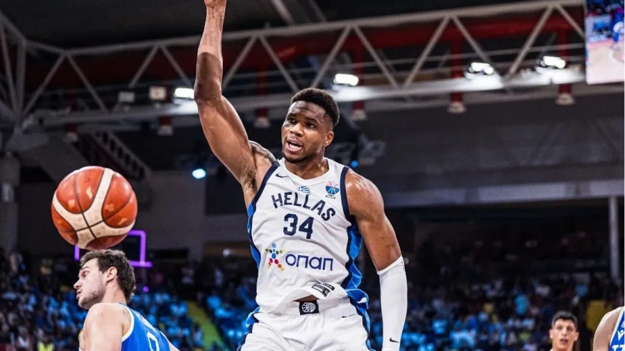 Με άμυνα και με… τρομερό Γιάννη η Εθνική κέρδισε την Ιταλία και ξεκίνησε ιδανικά στο Eurobasket!