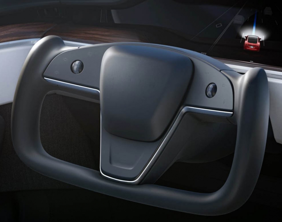 Το νέο Tesla Model S έχει μισό τιμόνι και κανένα λεβιέ! Ούτε καν για τα φλας!