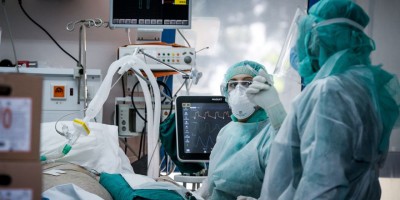 Σε συναγερμό Βουλγαρία και Τσεχία μετά την αύξηση των κρουσμάτων