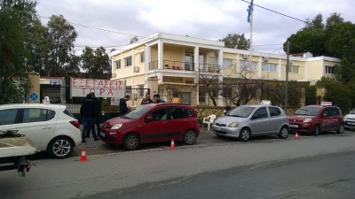 Διαμαρτυρία εκπαιδευτών οδήγησης στο υπουργείο Μεταφορών – Αντιδράσεις για νομοσχέδιο