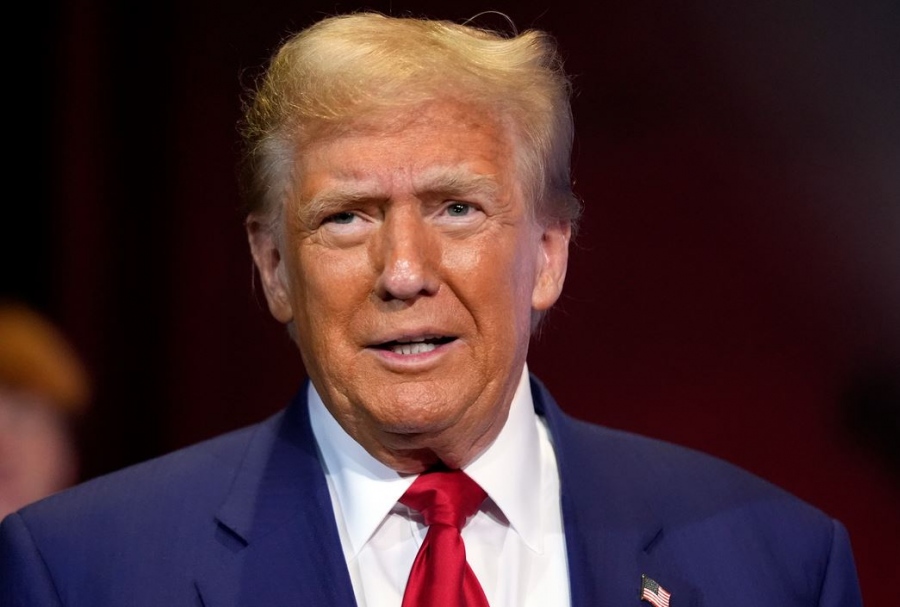 Trump: Ακατάλληλος χώρος για μένα η στρατιωτική παρέλαση στο Πεκίνο