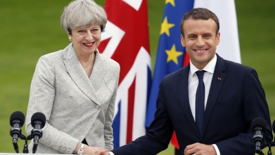 Γαλλία: Η συνάντηση Macron - May (3/8) δεν αποτελεί παράλληλη διαπραγμάτευση για το Brexit
