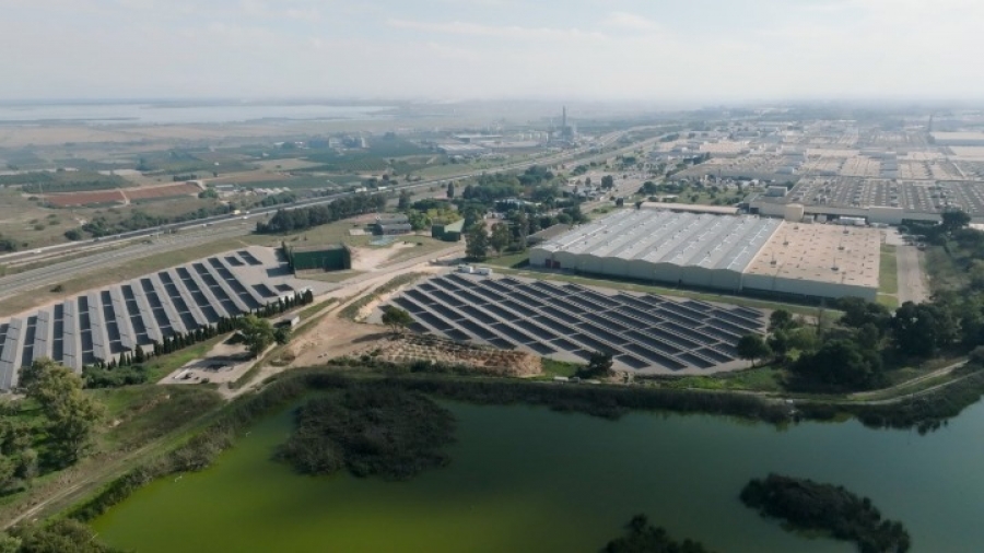 Νέα μονάδα παραγωγής πράσινης ενέργειας από φωτοβολταϊκά στο εργοστάσιο της Ford στη Βαλένθια της Ισπανίας