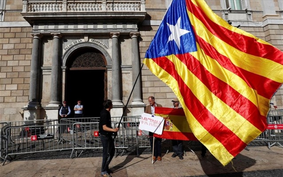Καταλονία: Άνοιξαν οι κάλπες για τις τοπικές εκλογές - Βαρόμετρο τα αυτονομιστικά κόμματα