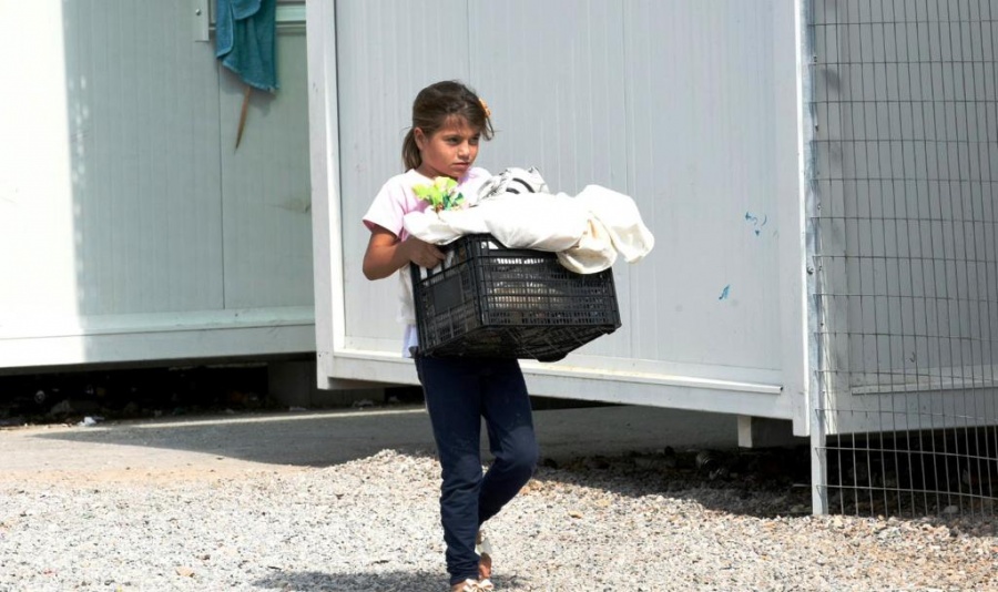 Υπουργείο Μετανάστευσης: Μείωση του κόστους φιλοξενίας των ασυνόδευτων ανηλίκων