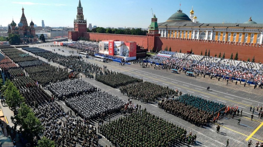 Απίστευτη πρόκληση Ουκρανών: Μπορεί να χτυπήσουμε την παρέλαση στην Κόκκινη Πλατεία στις 9 Μαΐου