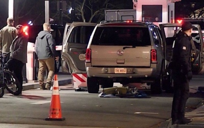 ΗΠΑ: Υπό κράτηση ο οδηγός οχήματος που έπεσε  πάνω σε πύλη στον φράκτη του Λευκού Οίκου