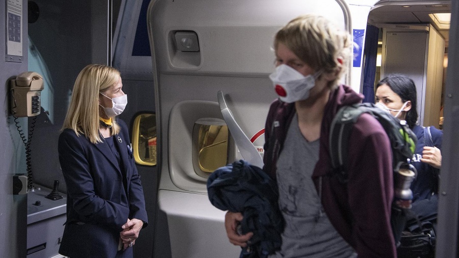 Διευρύνονται οι πτήσεις εσωτερικού από 25/5 - Υποχρεωτική η χρήση μάσκας