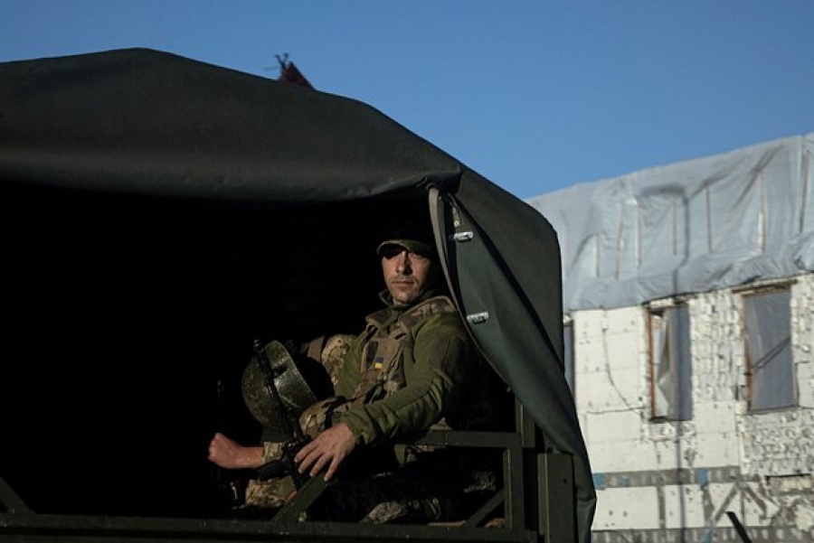 Οι Ουκρανικές Ένοπλες Δυνάμεις εγκαταλείπουν άρον άρον τις θέσεις τους στη δεξιά όχθη του Δνείπερου