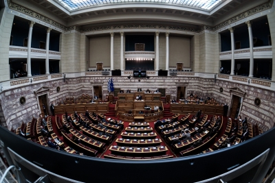 Αντιπαράθεση στη Βουλή για τους πολιτικούς κρατούμενους - ΝΔ σε ΣΥΡΙΖΑ: Δώστε εξηγήσεις
