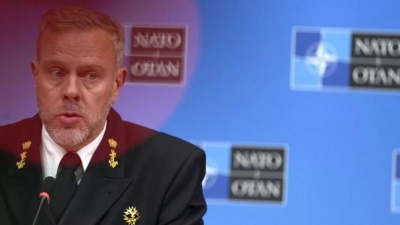 Rob Bauer (Στρατιωτική Επιτροπή ΝΑΤΟ): Η στρατιωτική συμμαχία είναι σε ετοιμότητα για σύγκρουση με τη Ρωσία… αλλά καλύτερα να μην σταλούν στρατεύματα