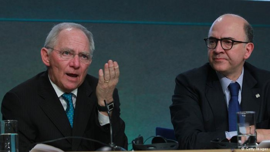 «Καρφιά» Moscovici για Schaeuble: Άλλοι επέβαλαν υψηλά πλεονάσματα, κάποια στιγμή θα μειωθούν