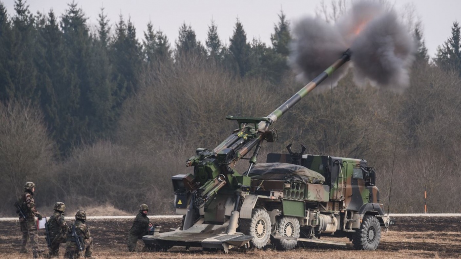 Η Ρωσία διαλύει με μανία τα δυτικά όπλα - Σκόνη και θρύψαλα ένα ακόμη γαλλικό CAESAR στην Ουκρανία