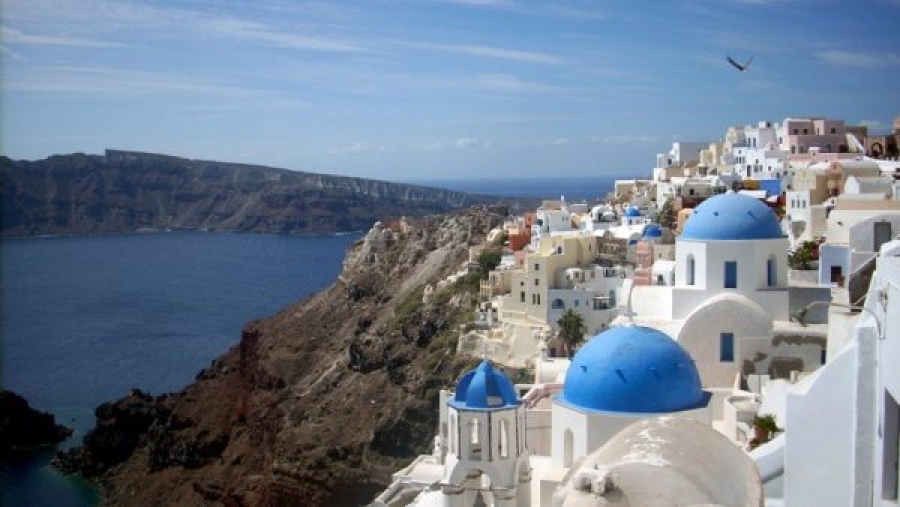 Αυξημένες οι κρατήσεις απο Βρετανία προς Ελλάδα για το καλοκαίρι