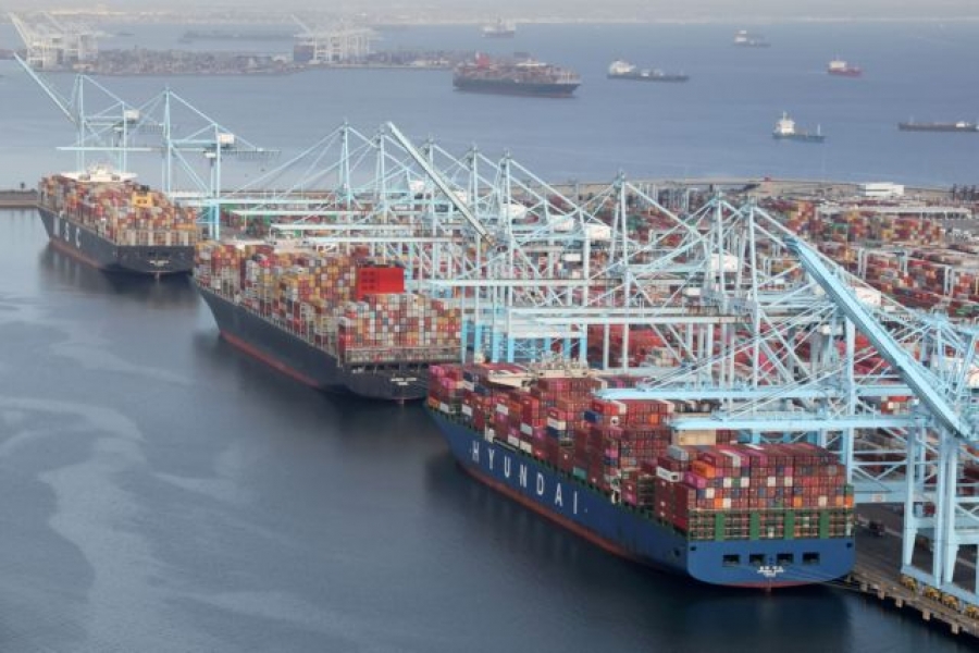 Βρετανία: Κλειστά 3 μεγάλα λιμάνια λόγω απεργιών με αίτημα αυξήσεις στους μισθούς