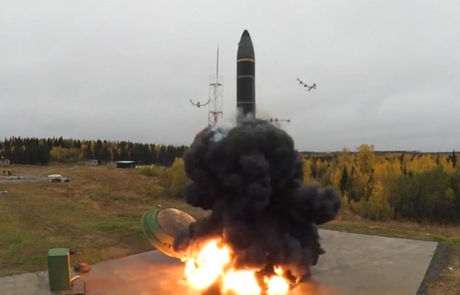 Παγκόσμιο δέος -  Η Ρωσία έχει τον στρατό του μέλλοντος, πανέτοιμη η πυρηνική τριάδα - Putin: Είμαστε πανίσχυροι, μην προκαλείτε