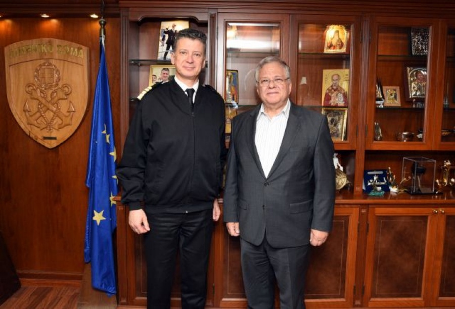 Συνάντηση Αρχηγού του Λιμενικού Σώματος με τον Πρόεδρο του «Χαμόγελου του παιδιού»