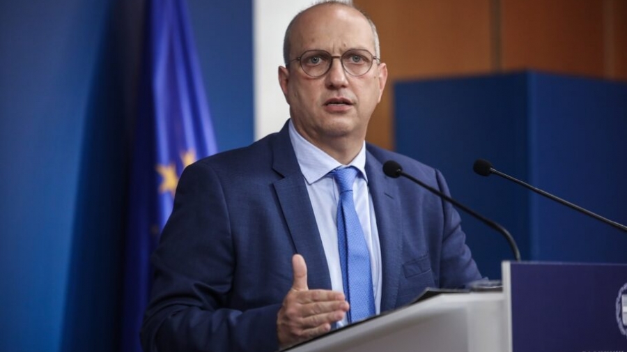 Οικονόμου για Τσίπρα: Άρχισε πάλι τα Tsipronomics - Ζει στον δικό του κομματικό μικρόκοσμο