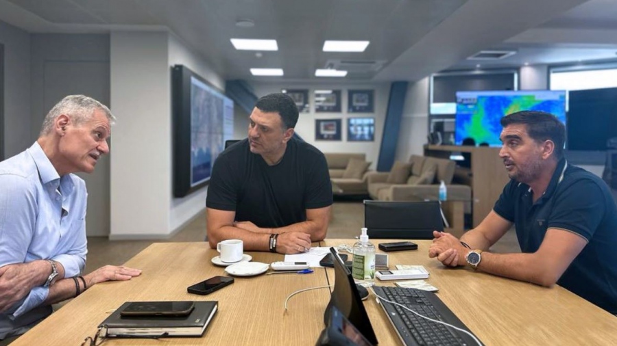 Συνάντηση του Κικίλια με τον Κωνσταντάτο για την πρόληψη των πυρκαγιών στον Υμηττό