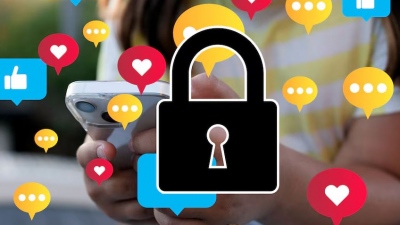 Διαδικτυακό σοκ για τους εφήβους - Η Δανία απαγορεύει τα κοινωνικά δίκτυα για τους κάτω των 15 ετών