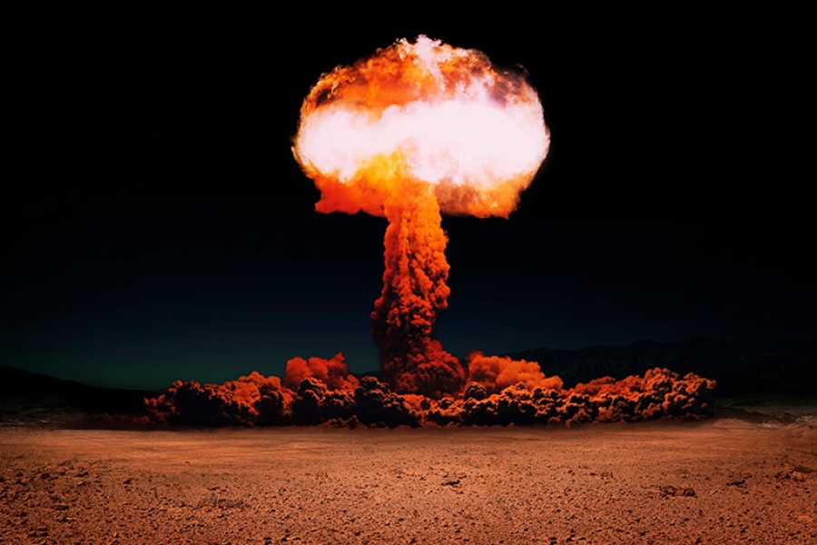 «Ένεση αλοπεριδόλης για επικίνδυνους ψυχοπαθείς» - Απασφάλισε ο Medvedev για την ολονύκτια επίθεση με Oreshnik