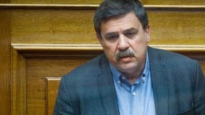 Ξανθός (ΣΥΡΙΖΑ): Τραγικά ανεπαρκή τα αντανακλαστικά του αρμόδιου Υπουργείου - Διακινδυνεύει τη δημόσια υγεία
