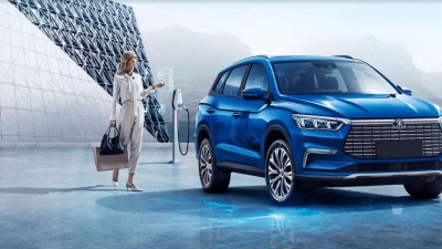 Ποια είναι η BYD και πως κατάφερε να γίνει παγκόσμια δύναμη