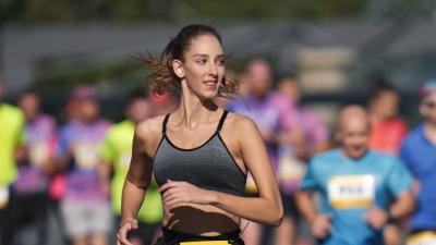 Γυναίκα - Προπόνηση και ισορροπία, το «κλειδί» για μαραθώνιο χωρίς τραυματισμούς