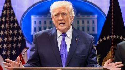 Κάτι συμβαίνει στις ΗΠΑ – Οι Αμερικανοί ζητούν πιεστικές και πειστικές εξηγήσεις από Trump για τους στόχους του πολέμου στο Ιράν