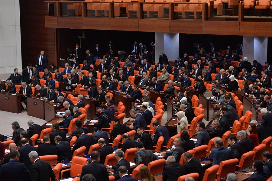 Τουρκία – Βουλευτικές εκλογές 2023: Το κόμμα του Erdogan θα κερδίσει 348 έδρες στο νέο Κοινοβούλιο της Τουρκίας