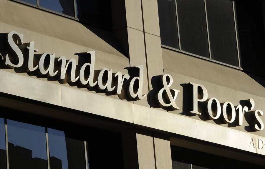 S&P: Αφαιρεί τα ομόλογα Ρωσίας και Λευκορωσίας από 11 δείκτες