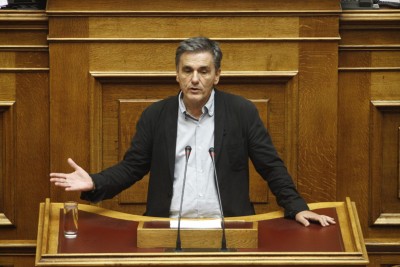 Τσακαλώτος για ύφεση: Ελπίζουμε να είναι η τελευταία αναθεώρηση επί τα χείρω