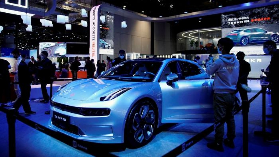 Κίνα: Ομοβροντία νέων μοντέλων για να αμφισβητήσουν την κυριαρχία της Tesla στα ηλεκτροκίνητα ΙΧ