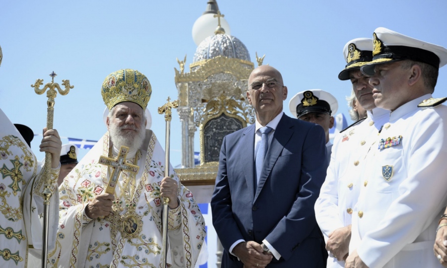 Δένδιας από την Τήνο: Το Πολεμικό Ναυτικό αναβαθμίζεται με σειρά σύγχρονων ναυτικών μονάδων