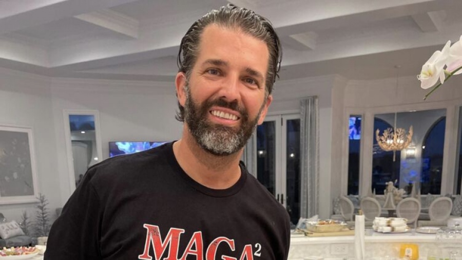 Ασπίδα για Witkoff o Trump Junior: Οι ηλίθιοι από το Βαθύ Κράτος θέλουν να συνεχιστεί ο πόλεμος στην Ουκρανία