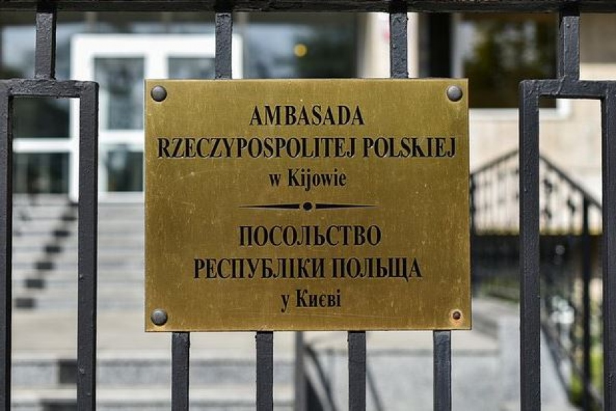 Υπέστη ζημιές η πολωνική πρεσβεία από τα ρωσικά σαρωτικά χτυπήματα στην Ουκρανία