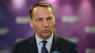 Παραλήρημα Sikorski (ΥΠΕΞ Πολωνίας): Ο Orban αθωώνει τον Putin – Θα γεμίσει Ρώσους κατασκόπους η Ευρώπη – Καμία συναλλαγή με τη Ρωσία