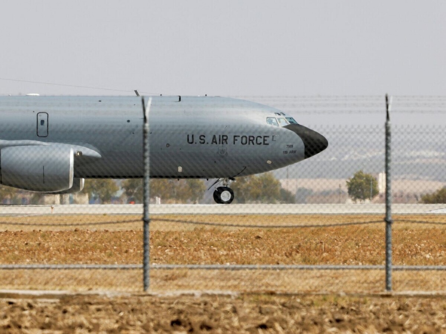 Συναγερμός… Boeing KC-135R Stratotanker εξέπεμψε SOS