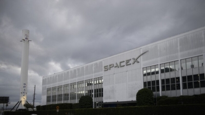 SpaceX και T-Mobile φιλοδοξούν να εξαλείψουν τις «λευκές περιοχές» χάρη στους δορυφόρους