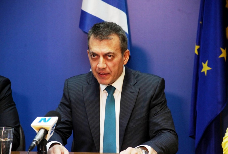 Βρούτσης (Υπουργός Εργασίας): Ενωμένοι για την αντιμετώπιση του κορωνοϊού