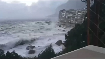 Μεγα-καταιγίδα πλήττει την Κριμαία - Τεράστιες καταστροφές - Για τραγωδία μιλάνε οι τοπικές αρχές