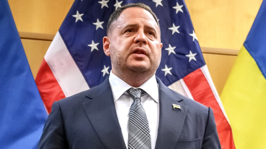 Σάλος στην Ουκρανία: Ο Yermak δεν κατηγορήθηκε ποτέ για το MindichGate - Εξακολουθεί να ασκεί τεράστια επιρροή στο Κίεβο