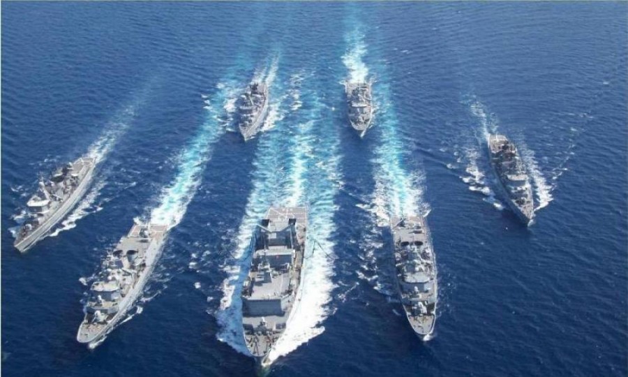Παράταξη ελληνικών πολεμικών πλοίων κοντά στο Oruc Reis - Ο ελληνικός στόλος στο σύνολό του βρίσκεται σε πλήρη διάταξη