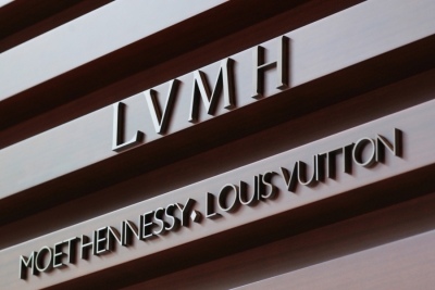 Στα ύψη οι πωλήσεις της LVMH, μεγαλύτερης εταιρείας ειδών πολυτελείας στο κόσμο - Η ζήτηση ήρθε από Κίνα