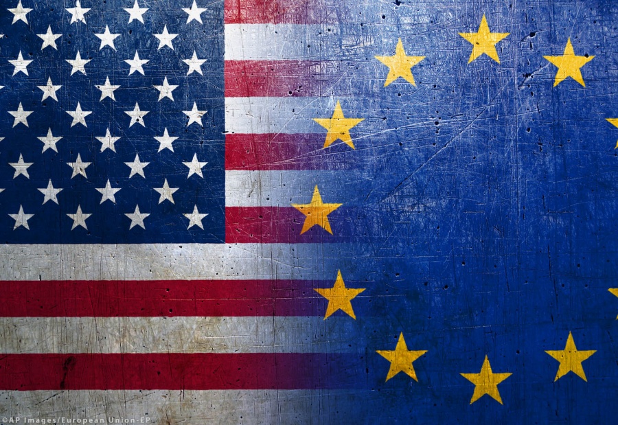 Με δασμούς σε ευρωπαϊκά τυριά και ουίσκι ύψους 4 δις δολαρίων απειλούν την ΕΕ οι ΗΠΑ