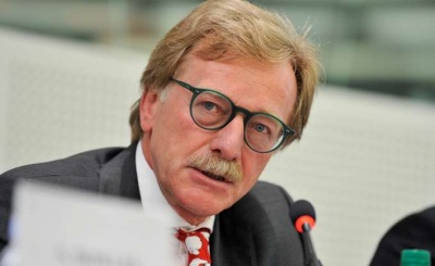 Mersch (ΕΚΤ): Τα κράτη μέλη της Ευρωζώνης πρέπει να αυξήσουν τα δημοσιονομικά «μαξιλάρια»