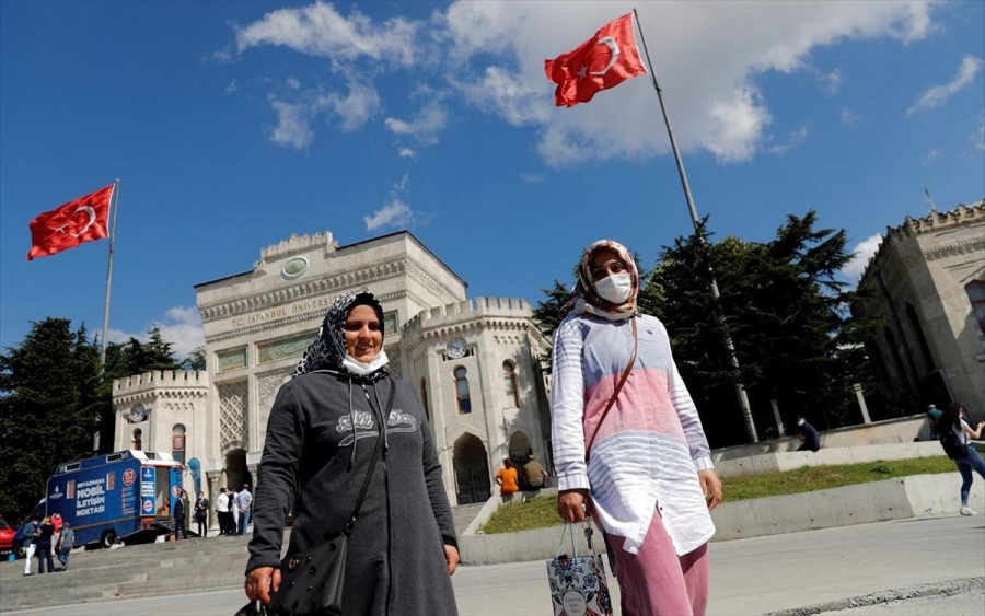 Tουρκία: Αρχίζει ο εμβολιασμός με το κινεζικό Sinovac, χωρίς να έχουν τελειώσει οι δοκιμές